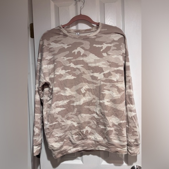 Athleta Studio To Street Camo Print Sweatshirt size M - Picture 1 of 3